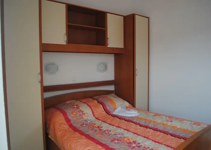 Ciovo Apartments