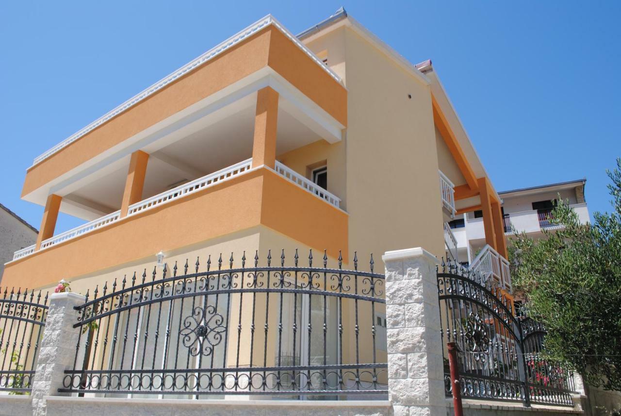 Ciovo Apartman *